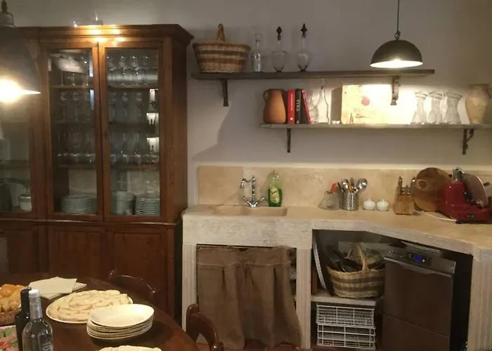 Wine Le Sedici 마사마리티마